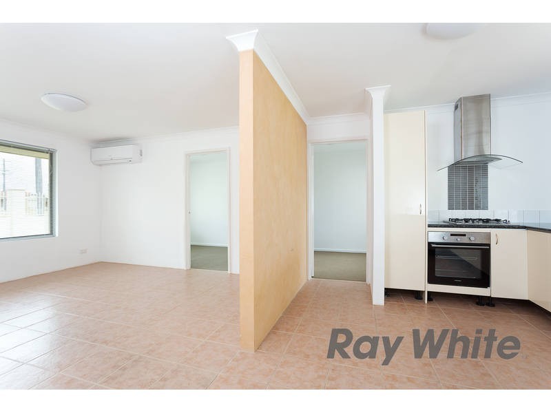 6 Isdell Place, Gosnells WA 6110