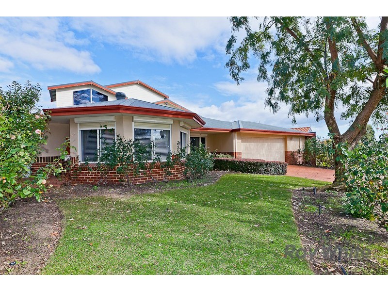 135 Parkway Road, Bibra Lake WA 6163
