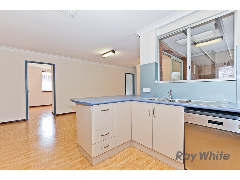 17 Lawrence Way, Samson WA 6163