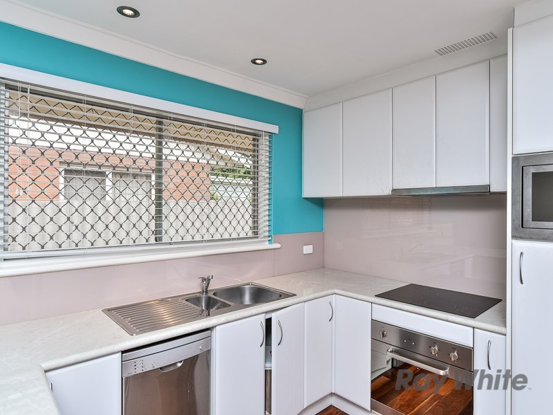 13B Copperwaite Road, Kardinya WA 6163