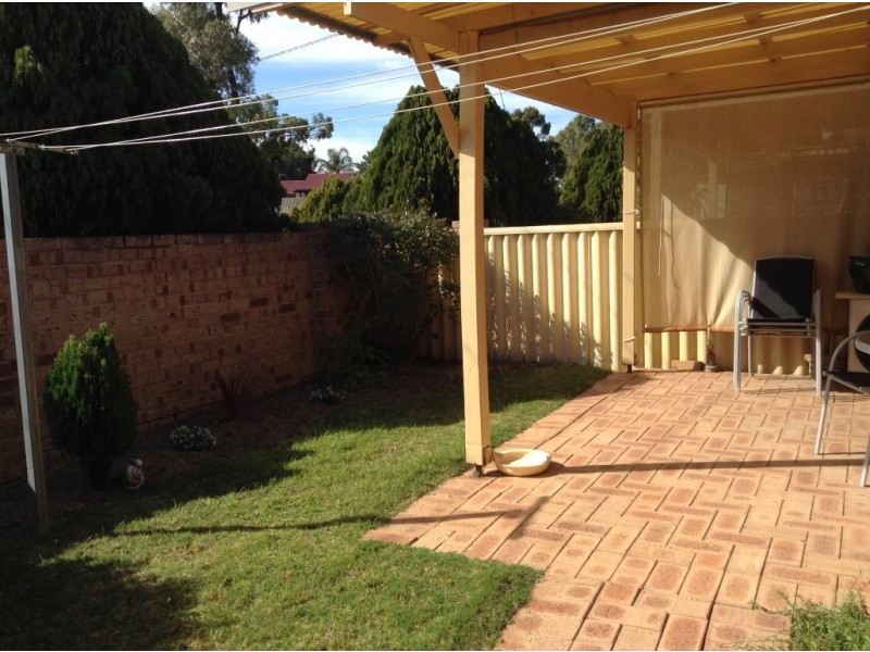 64/11 Petterson Ave, Samson WA 6163