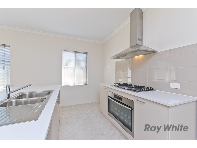 11 Slate Way, Harrisdale WA 6112