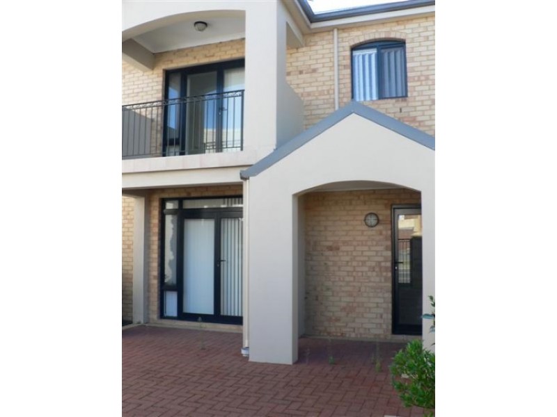 25/9 Healy Road, Hamilton Hill WA 6163