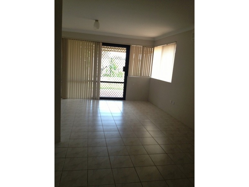 32 Sciano Avenue, Success WA 6164