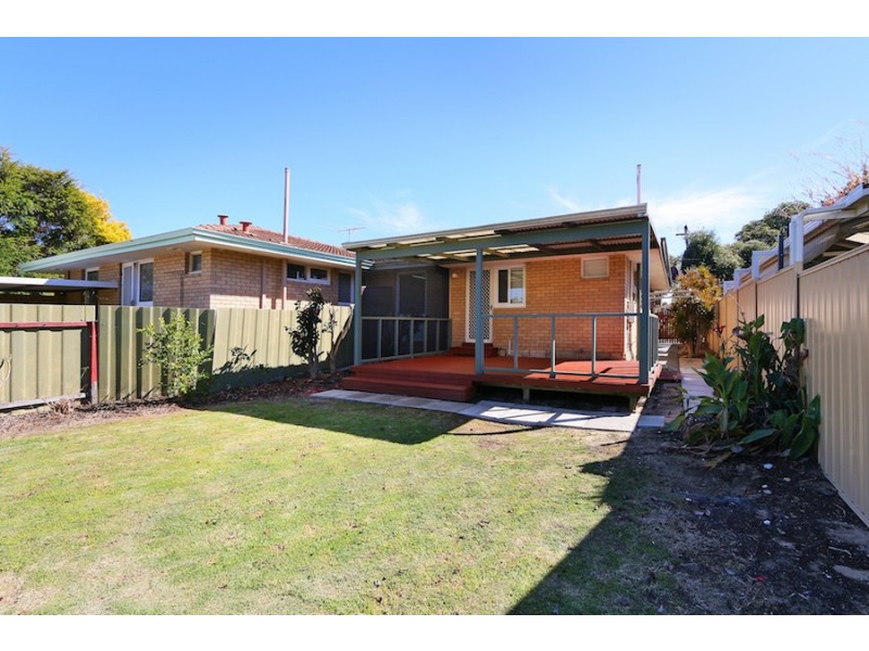 16A Ralston Road, Kardinya WA 6163