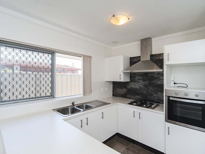 6 Bellairs Road, Kardinya WA 6163