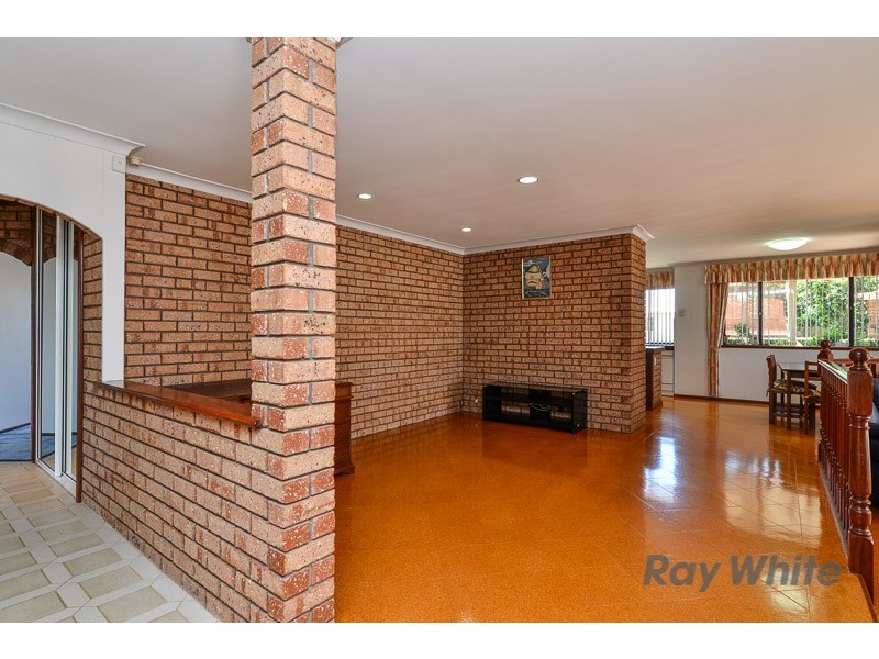 9 Norfolk Court, Bateman WA 6150