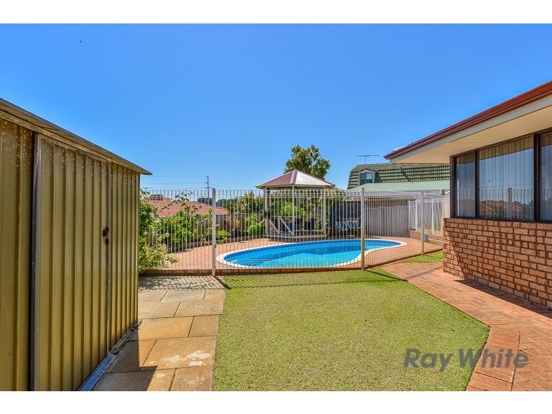 9 Norfolk Court, Bateman WA 6150