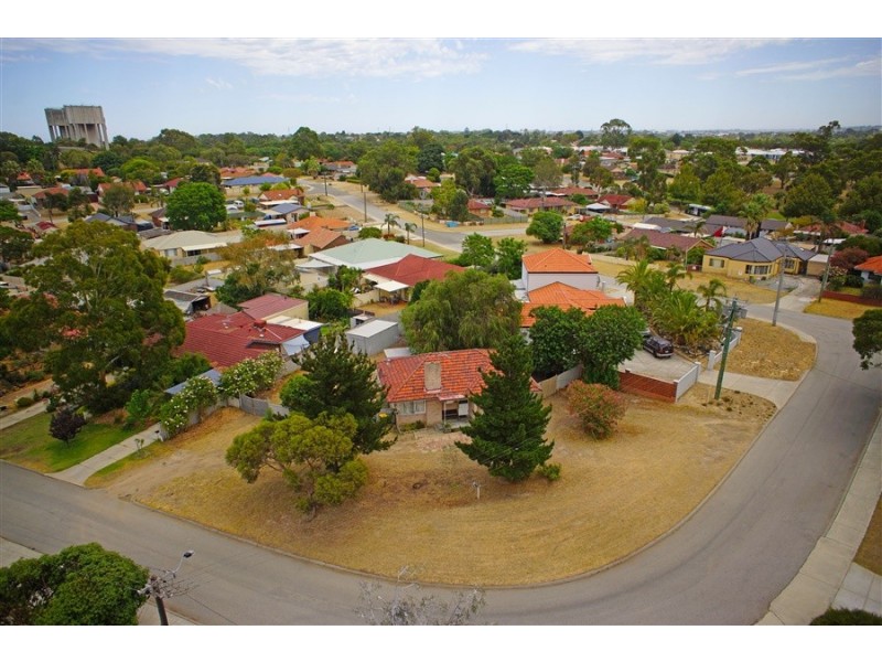 16 Goneril Way, Coolbellup WA 6163