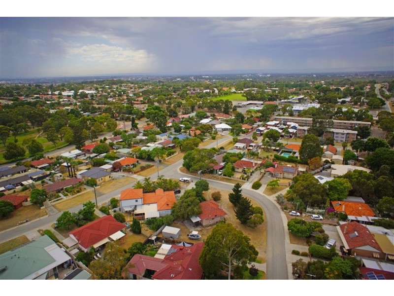 16 Goneril Way, Coolbellup WA 6163