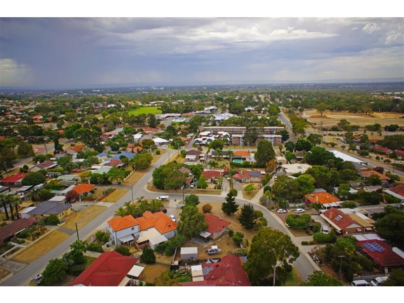 16 Goneril Way, Coolbellup WA 6163