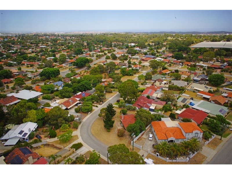 16 Goneril Way, Coolbellup WA 6163