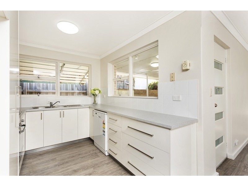 9B Bedwell Crescent, Booragoon WA 6154