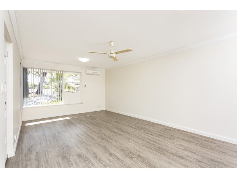 9B Bedwell Crescent, Booragoon WA 6154