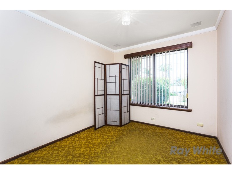 111 Gilbertson Road, Kardinya WA 6163