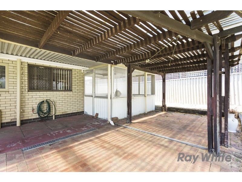 111 Gilbertson Road, Kardinya WA 6163