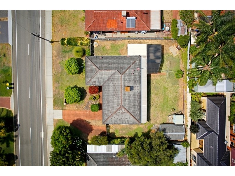 111 Gilbertson Road, Kardinya WA 6163