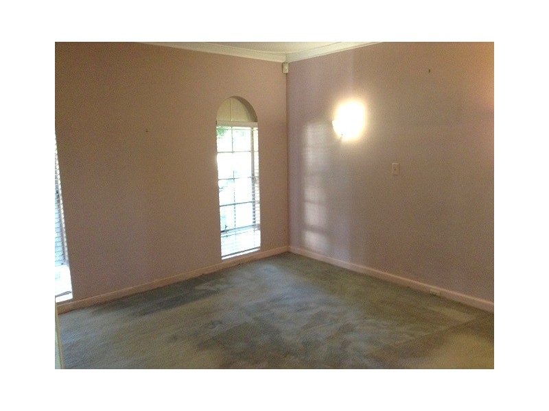 25 Ralston Rd, Kardinya WA 6163