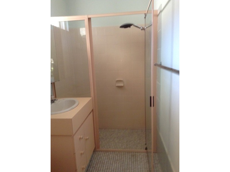 25 Ralston Rd, Kardinya WA 6163