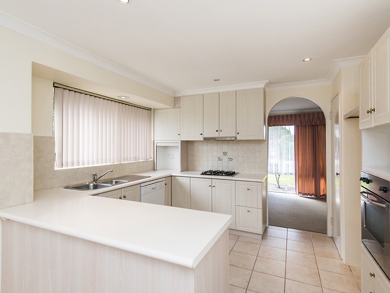 19 Maritime  Avenue, Kardinya WA 6163