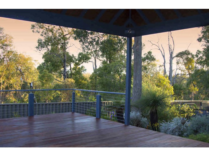 6 Moennich Court, Coolbellup WA 6163