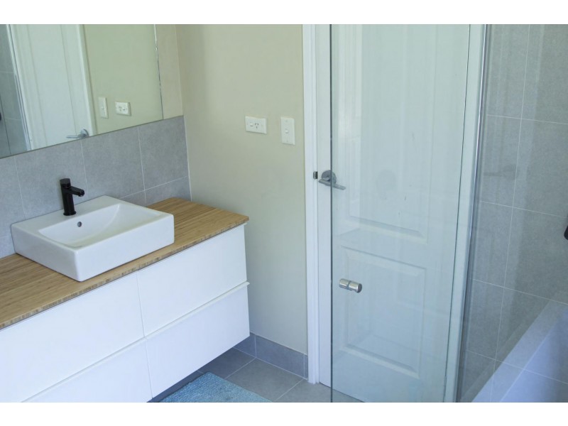 6 Moennich Court, Coolbellup WA 6163