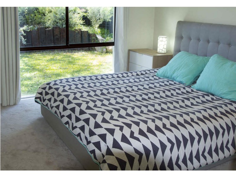 6 Moennich Court, Coolbellup WA 6163