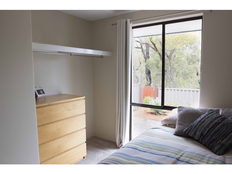 6 Moennich Court, Coolbellup WA 6163