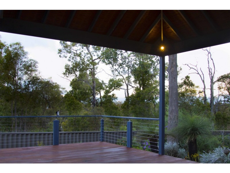 6 Moennich Court, Coolbellup WA 6163