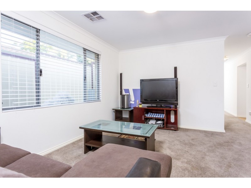 14A Walker Court, Kardinya WA 6163