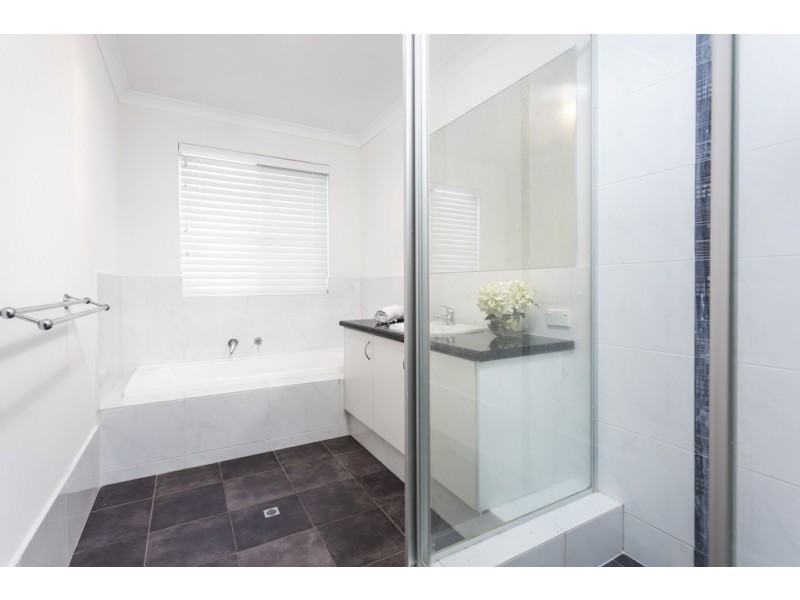 14A Walker Court, Kardinya WA 6163