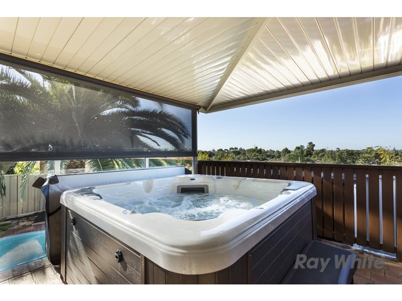 37 Merrifield Circle, Leeming WA 6149