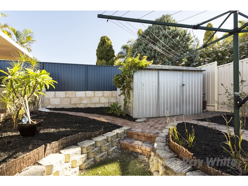 37 Merrifield Circle, Leeming WA 6149