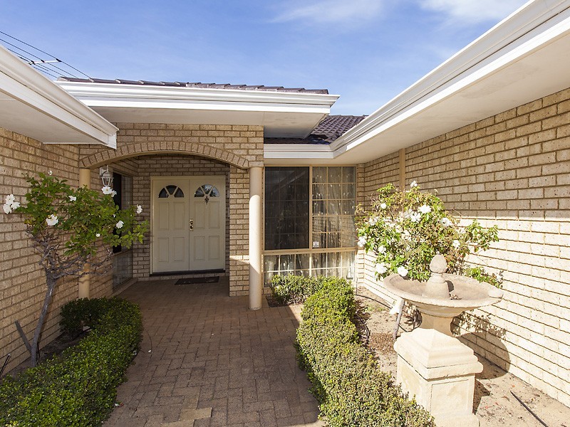 30 Wilkinson Gardens, Winthrop WA 6150