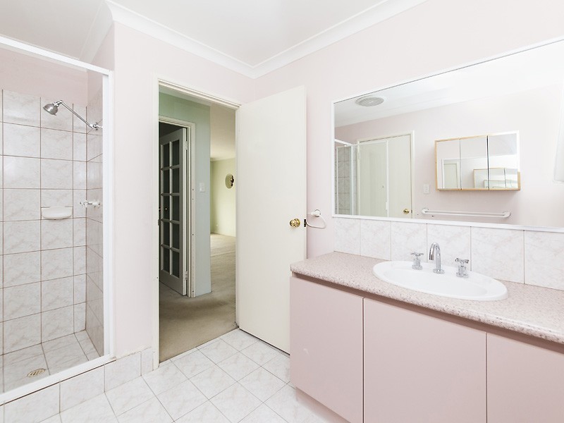 30 Wilkinson Gardens, Winthrop WA 6150