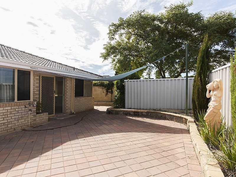 30 Wilkinson Gardens, Winthrop WA 6150