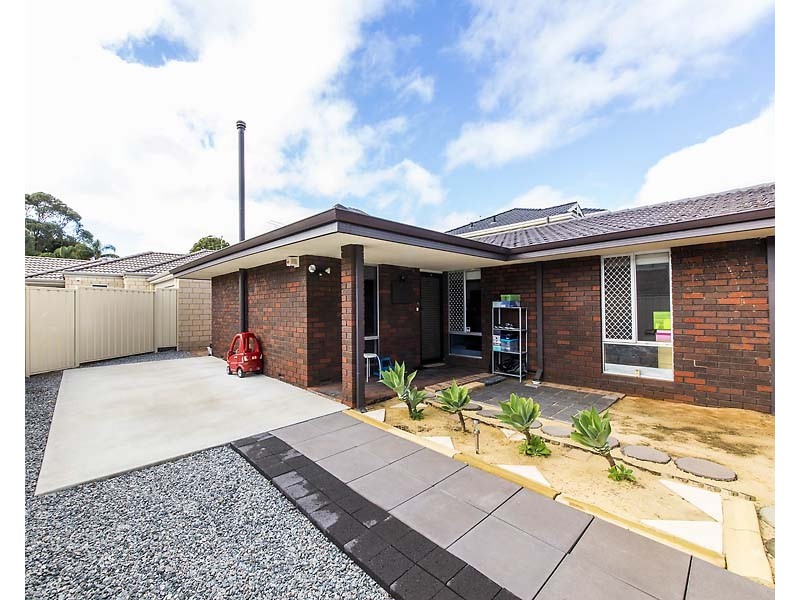 100a Gilbertson Road, Kardinya WA 6163