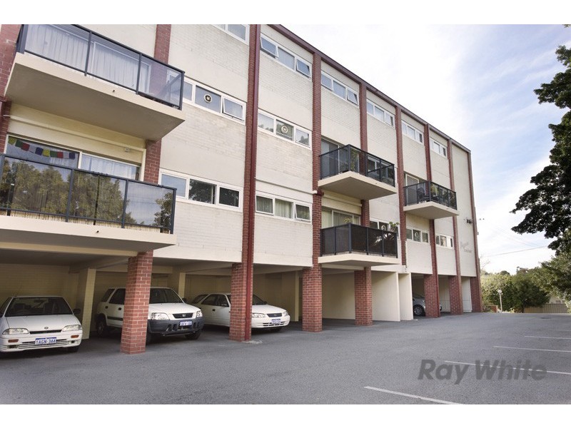 15/37 Paulik Way, Hamilton Hill WA 6163