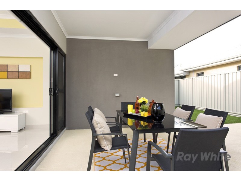 26 Gilbertson Road, Kardinya WA 6163