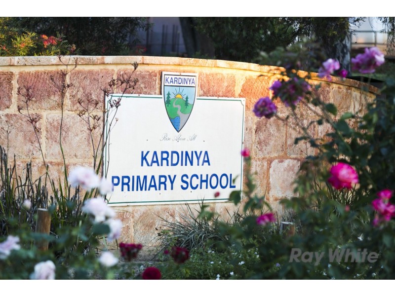 26 Gilbertson Road, Kardinya WA 6163