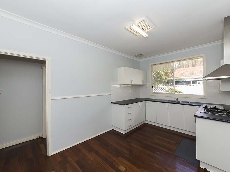 5 Thorsager Street, Coolbellup WA 6163