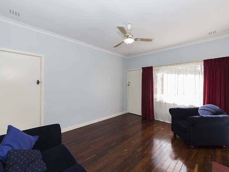 5 Thorsager Street, Coolbellup WA 6163