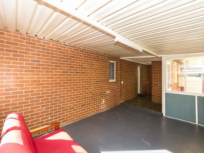 5 Thorsager Street, Coolbellup WA 6163