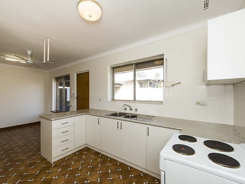 5 Ariel Place, Coolbellup WA 6163