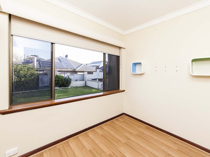 17 Rigby Avenue, Spearwood WA 6163