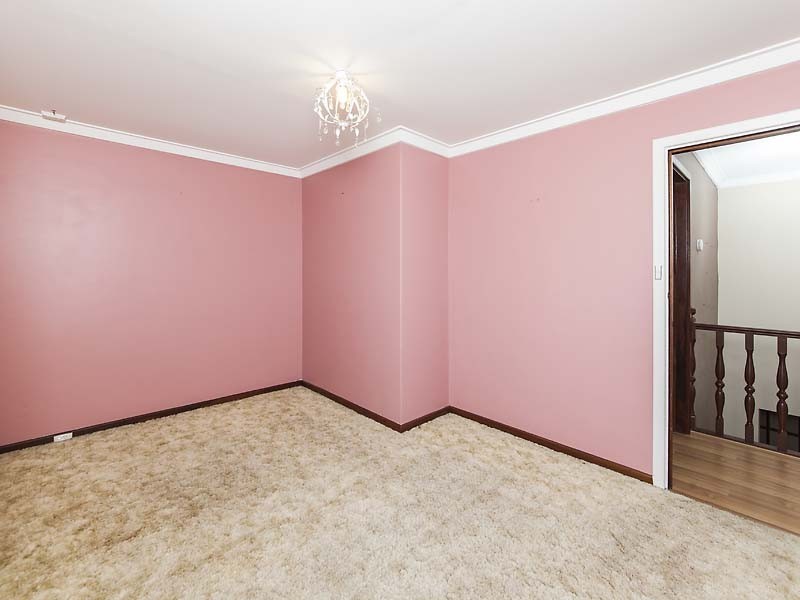 17 Rigby Avenue, Spearwood WA 6163