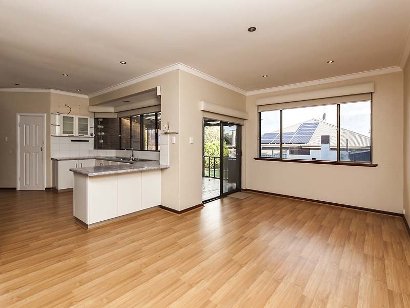 17 Rigby Avenue, Spearwood WA 6163