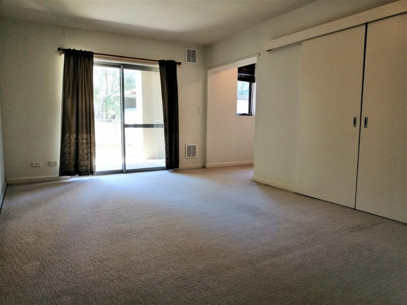 14/15 Rosalind Way, Coolbellup WA 6163