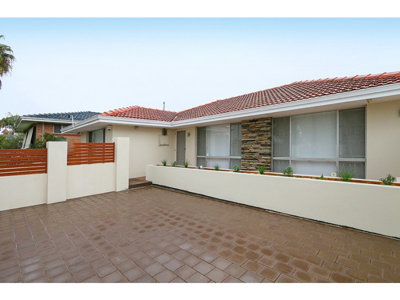 62 Davies Crescent, Kardinya WA 6163