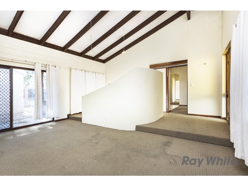 319 Vahland Avenue, Willetton WA 6155